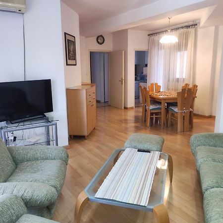 Gorans Home Skopje Buitenkant foto