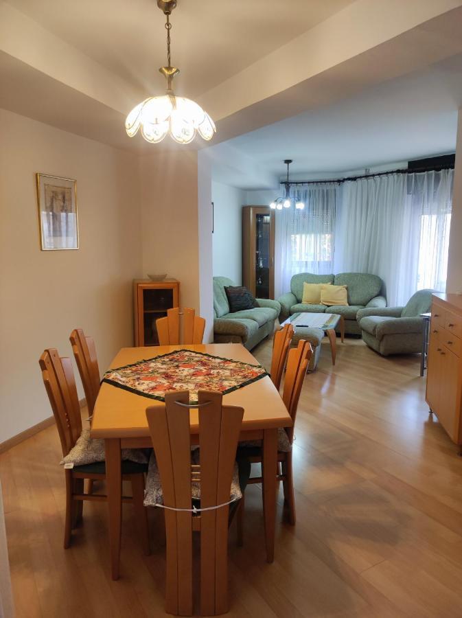 Gorans Home Skopje Buitenkant foto