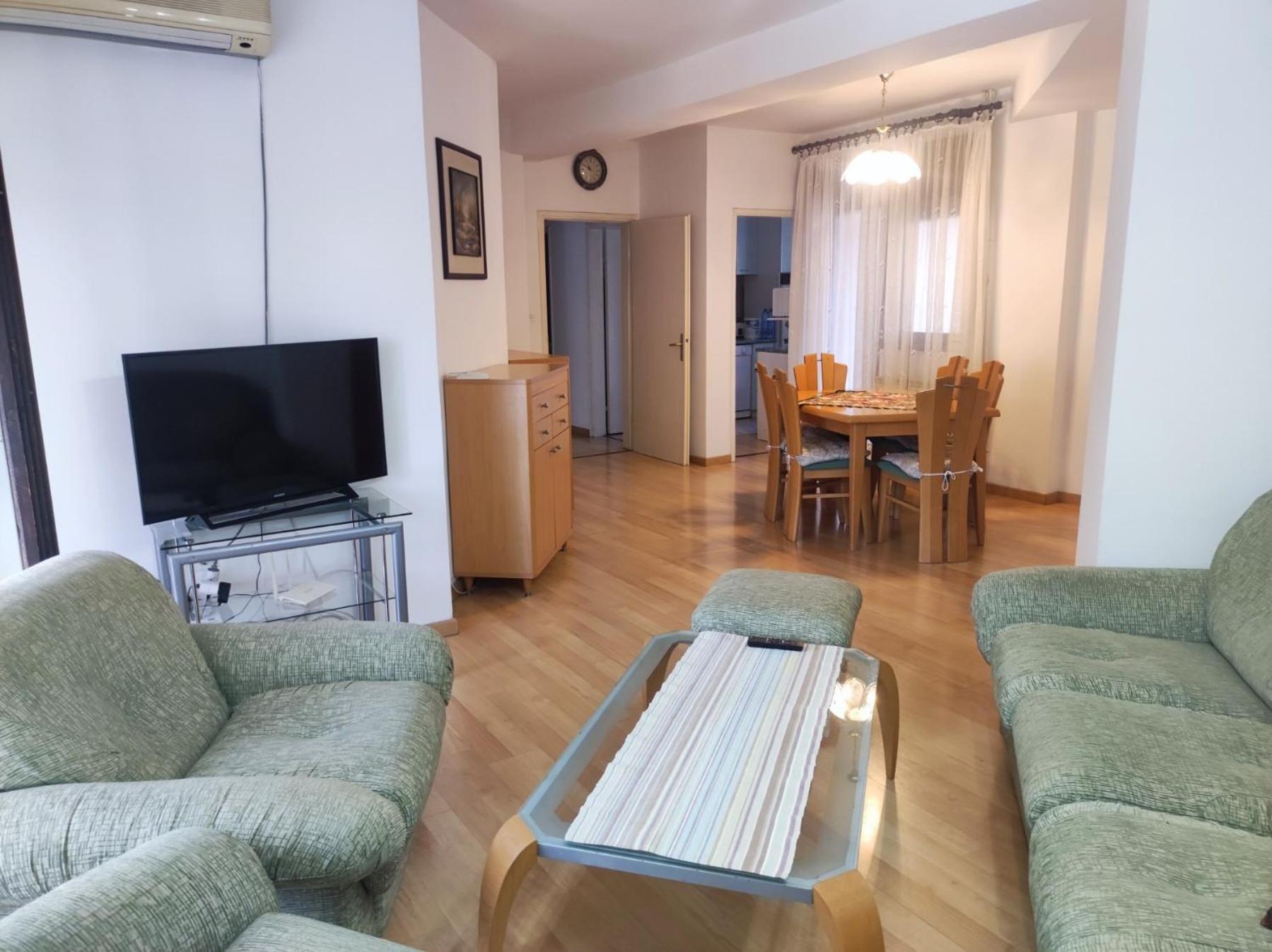 Gorans Home Skopje Buitenkant foto
